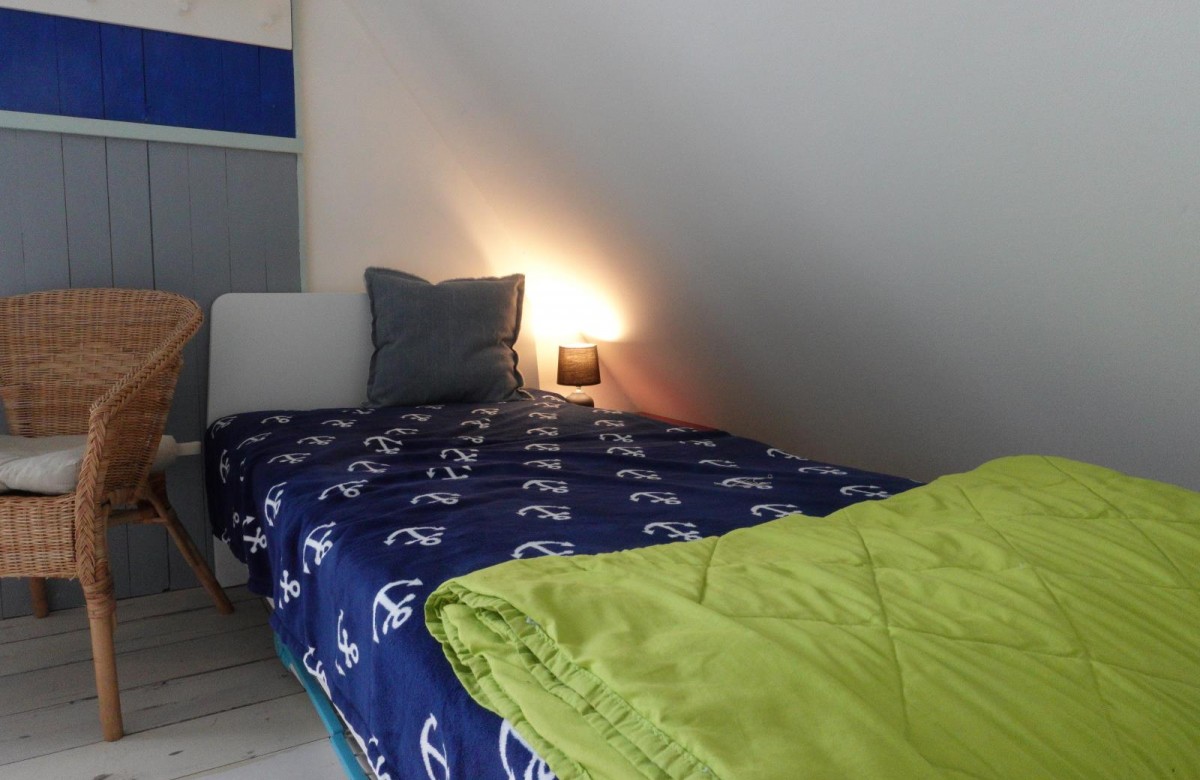 Schlafzimmer- Einzelbett